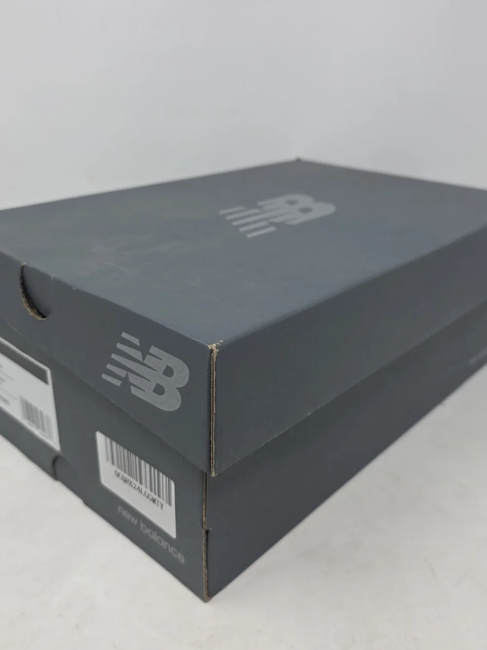 New Balance 2002R Mule Slip On Calm Taupe Men’s 10 M2002RMG 2022 Replacement Box